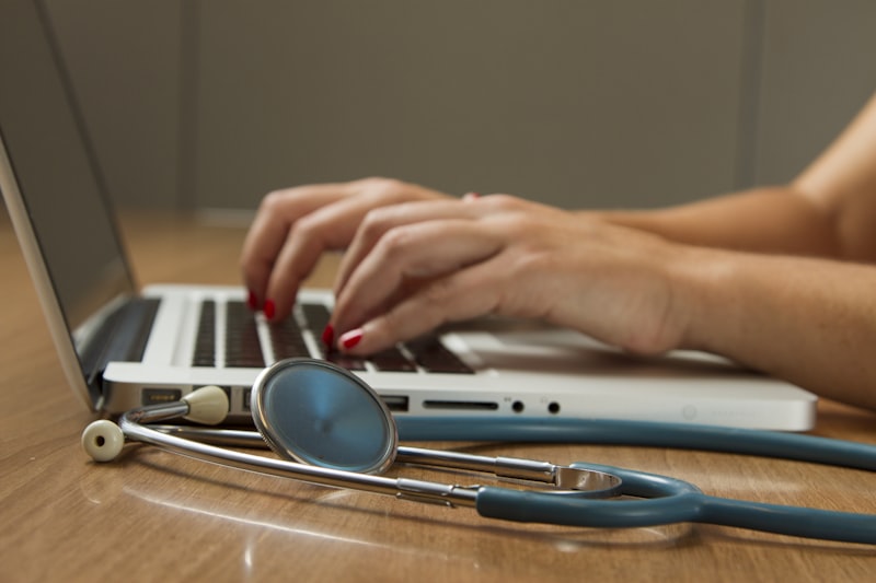Endometriosis Explained: Recognizing Symptoms and Finding Relief